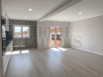 Apartamento T4 para Venda em Amora