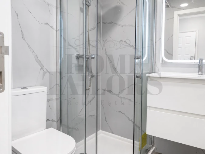 Apartamento T4 para Venda em Amora Foto 10
