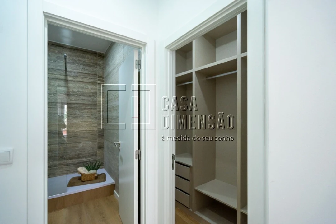 Apartamento T3 para Venda em Penha de França Foto 23