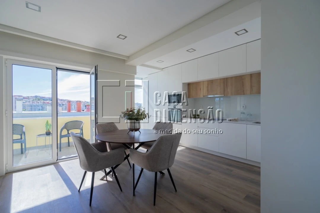 Apartamento T3 para Venda em Benfica Foto 23