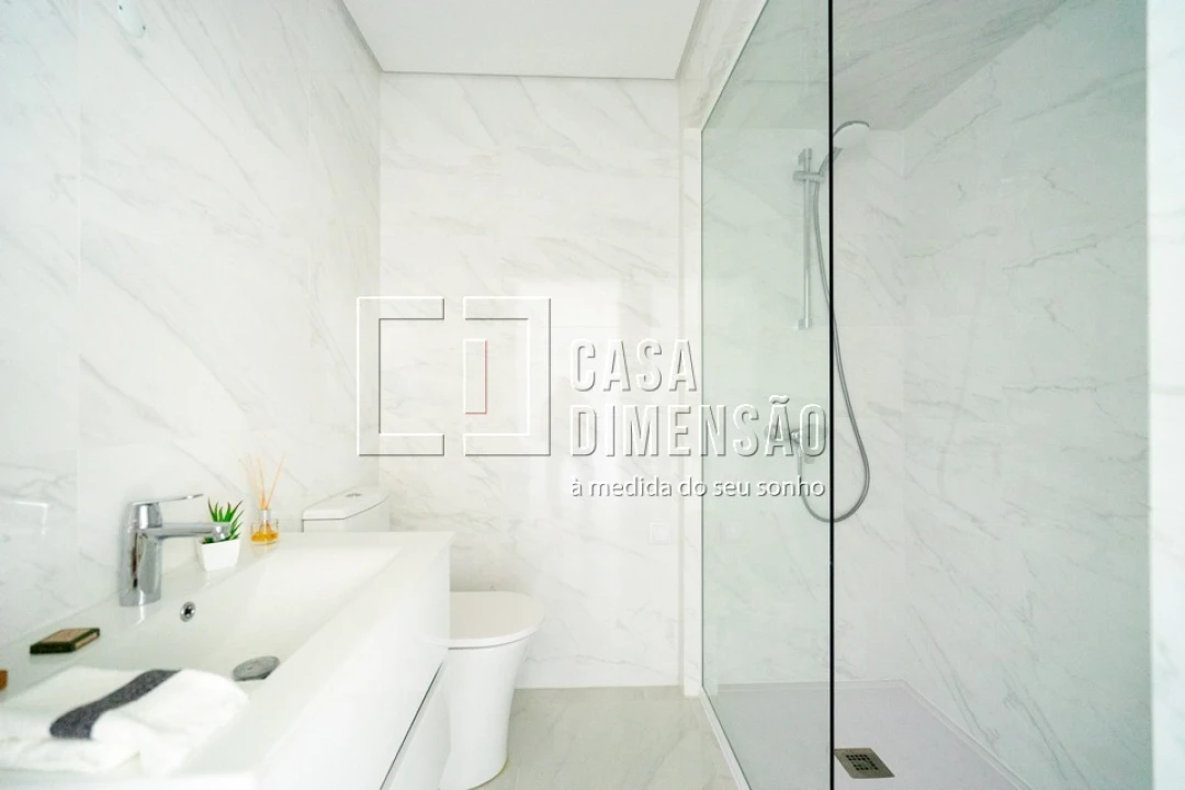 Apartamento T3 para Venda em Benfica Foto 37