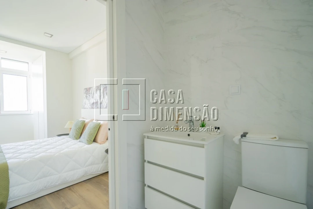 Apartamento T3 para Venda em Benfica Foto 70