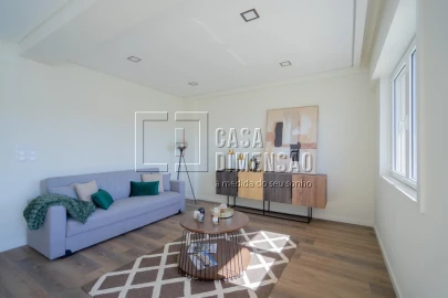 Apartamento T3 para Venda em Benfica