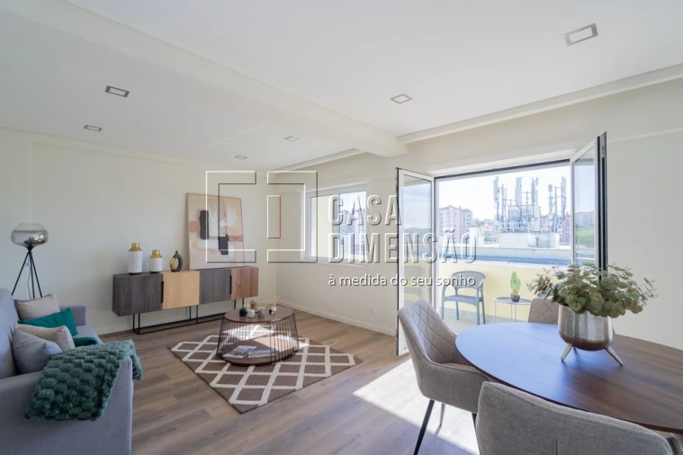 Apartamento T3 para Venda em Benfica Foto 9