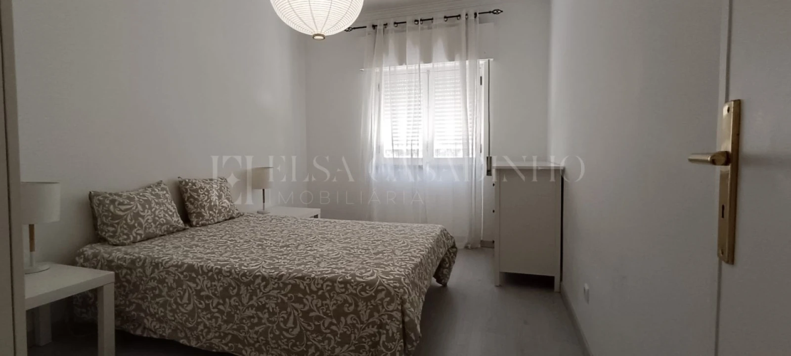 Apartamento T1 para Arrendamento em Carcavelos e Parede Foto 30