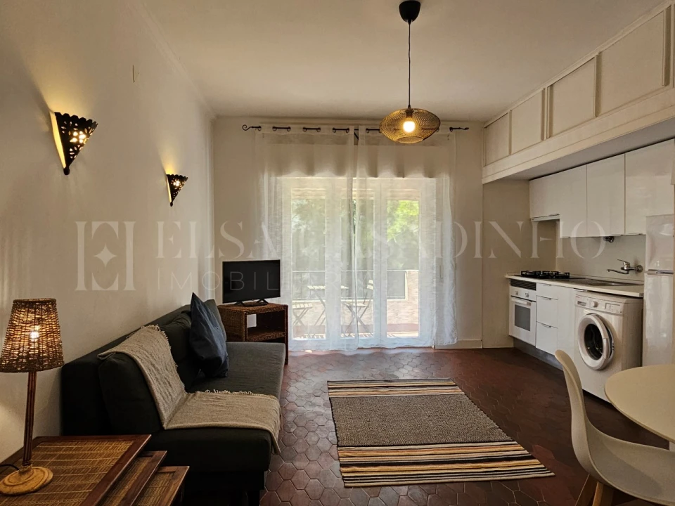 Apartamento T1 para Arrendamento em Carcavelos e Parede Foto 1