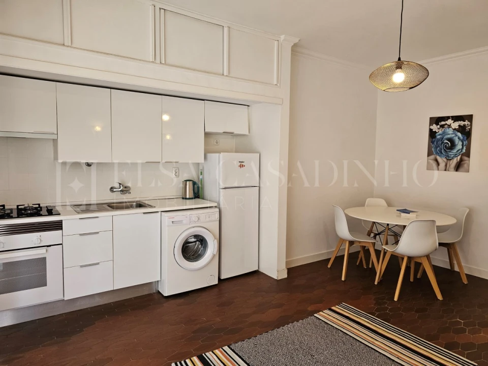 Apartamento T1 para Arrendamento em Carcavelos e Parede Foto 4