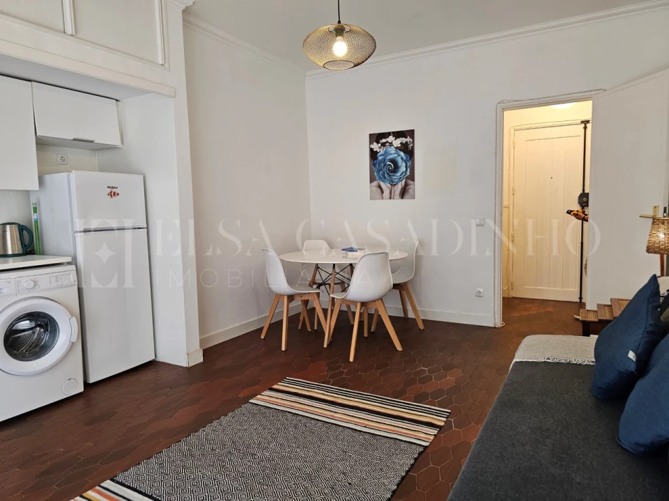 Apartamento T1 para Arrendamento em Carcavelos e Parede Foto 7