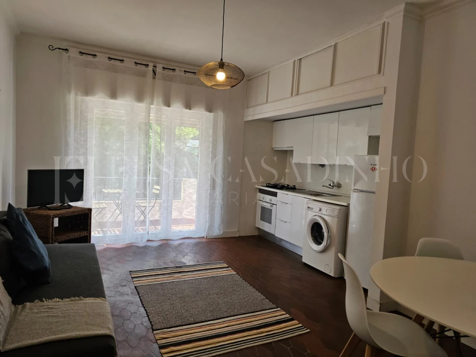Apartamento T1 para Arrendamento em Carcavelos e Parede Foto 9
