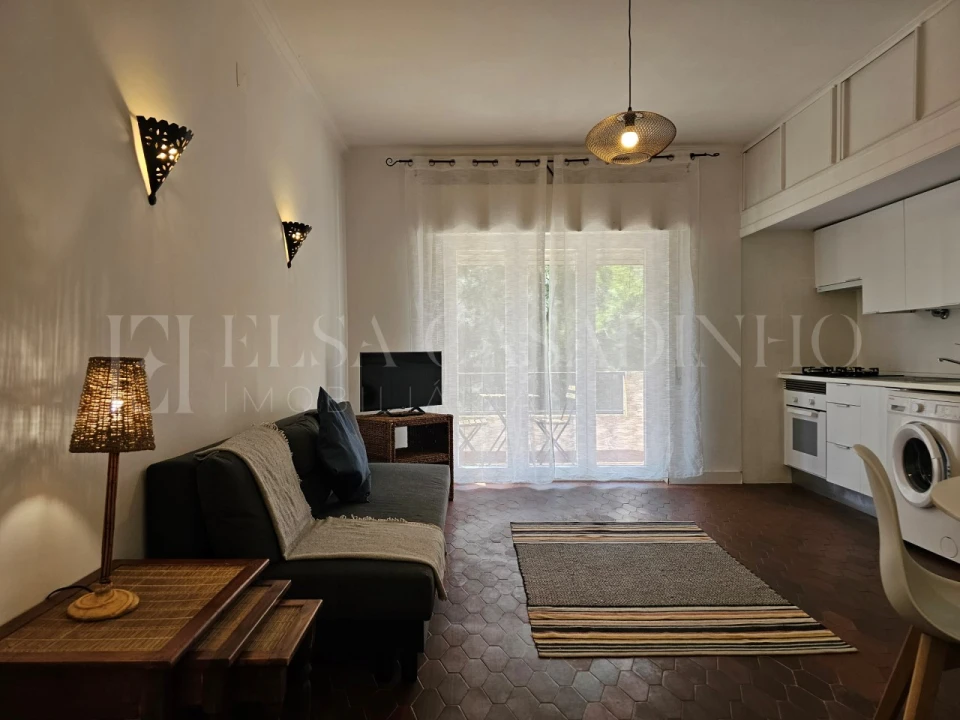 Apartamento T1 para Arrendamento em Carcavelos e Parede Foto 15