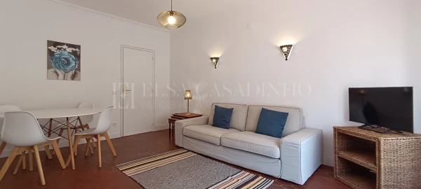 Apartamento T1 para Arrendamento em Carcavelos e Parede