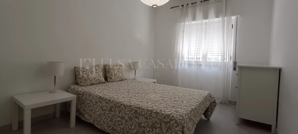 Apartamento T1 para Arrendamento em Carcavelos e Parede