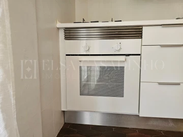 Apartamento T1 para Arrendamento em Carcavelos e Parede
