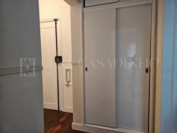 Apartamento T1 para Arrendamento em Carcavelos e Parede Foto 10