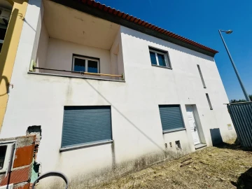 Moradia T4 para Venda em Pego