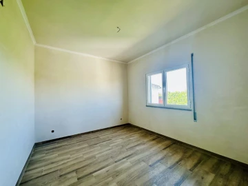 Moradia T4 para Venda em Pego