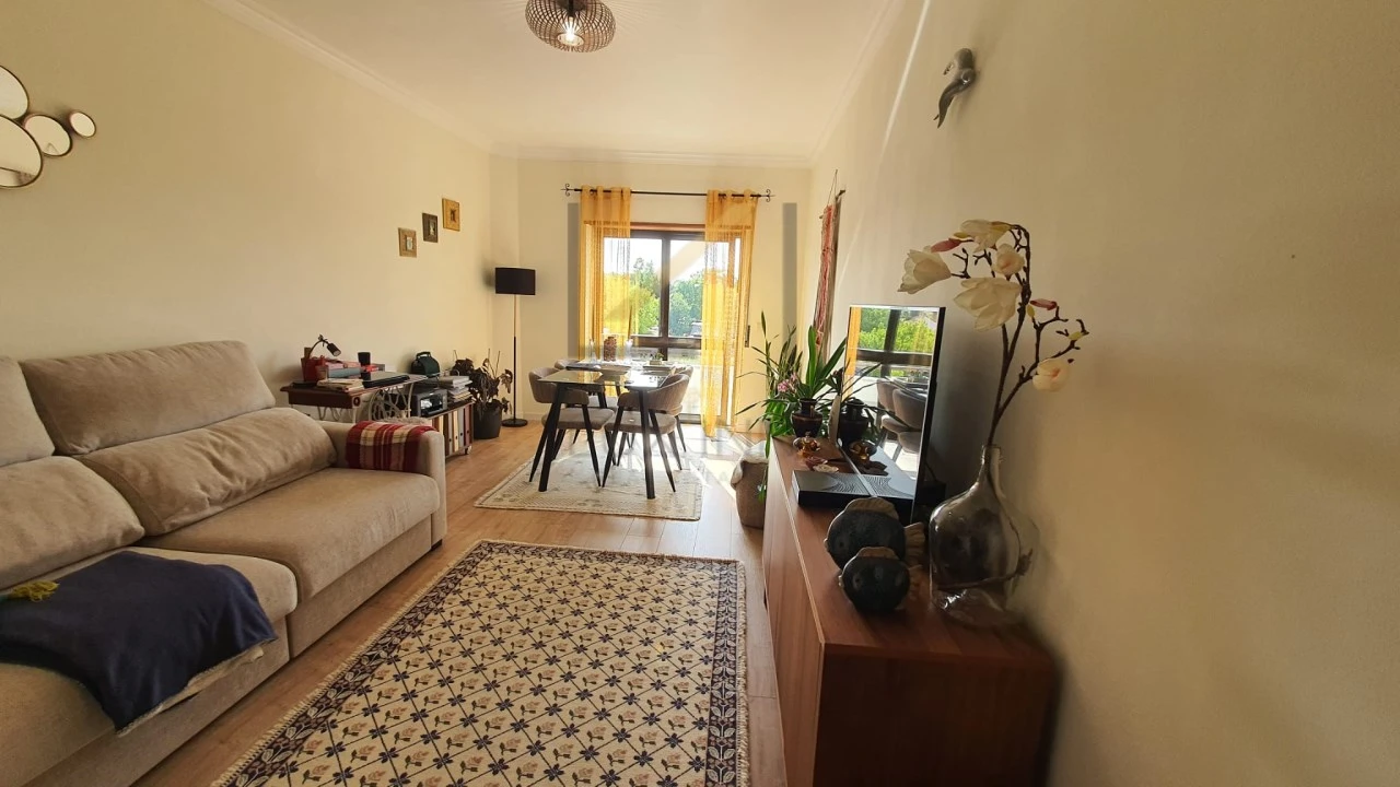 Apartamento T2 para Venda em Charneca de Caparica e Sobreda Foto 4