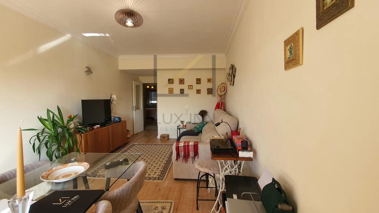 Apartamento T2 para Venda em Charneca de Caparica e Sobreda Foto 3