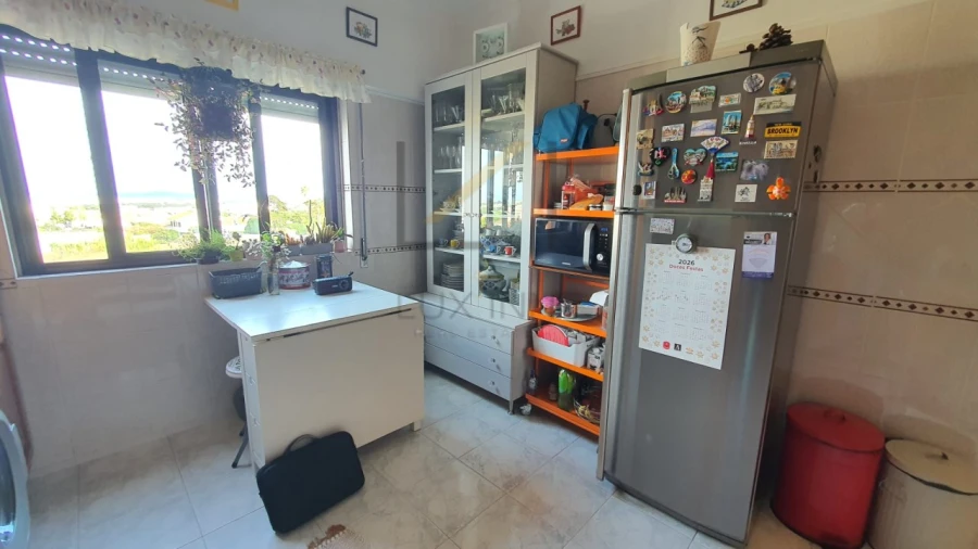 Apartamento T2 para Venda em Charneca de Caparica e Sobreda Foto 11