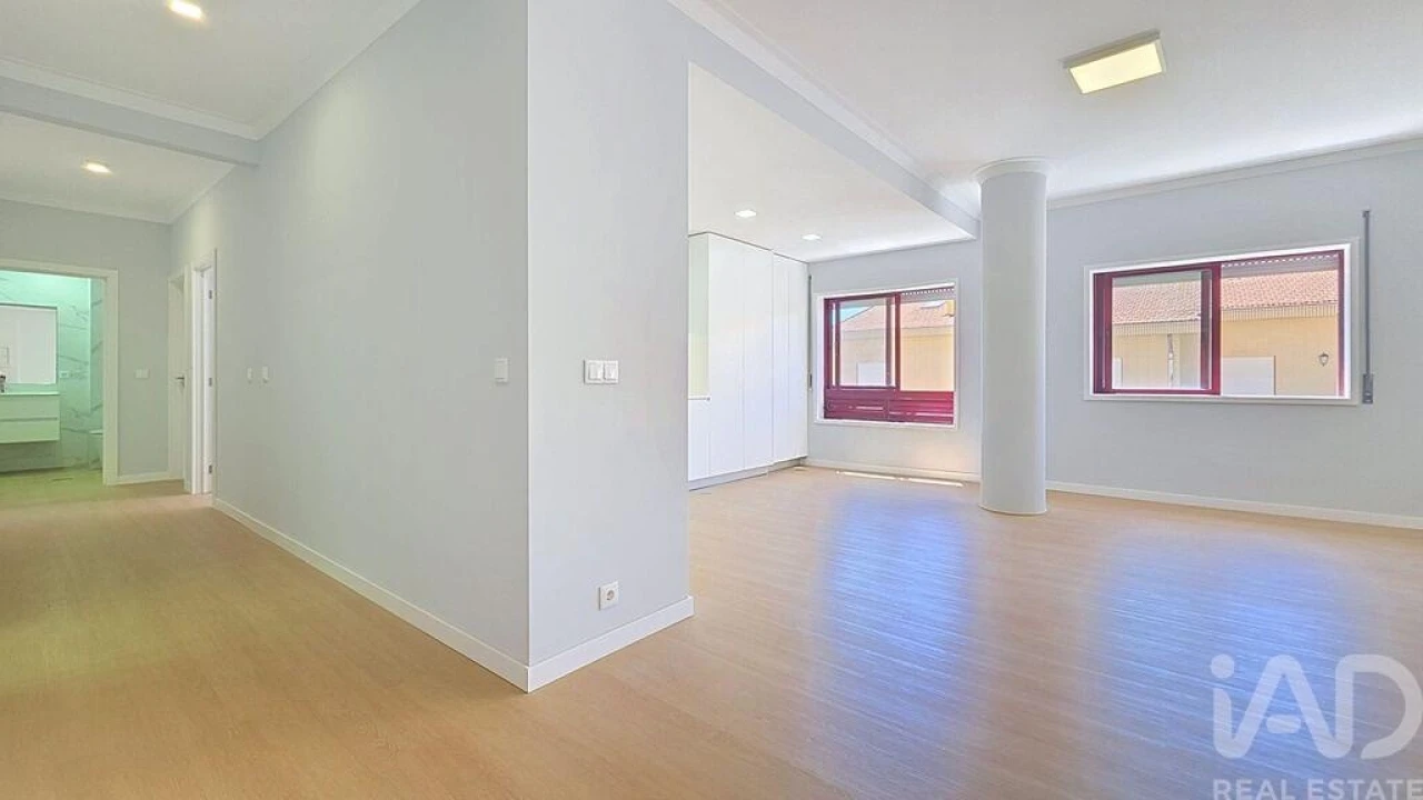 Apartamento T3 para Venda em Santa Marinha e São Pedro da Afurada Foto 4