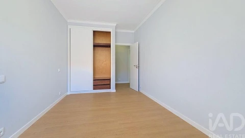 Apartamento T3 para Venda em Santa Marinha e São Pedro da Afurada