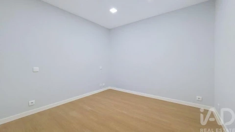 Apartamento T3 para Venda em Santa Marinha e São Pedro da Afurada