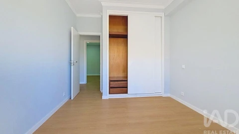 Apartamento T3 para Venda em Santa Marinha e São Pedro da Afurada
