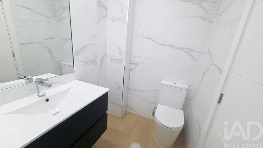 Apartamento T3 para Venda em Santa Marinha e São Pedro da Afurada Foto 21
