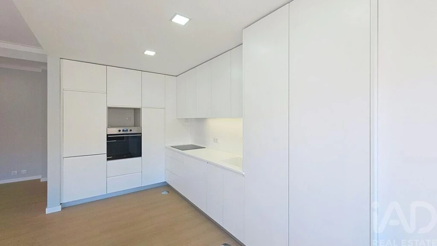 Apartamento T3 para Venda em Santa Marinha e São Pedro da Afurada Foto 8