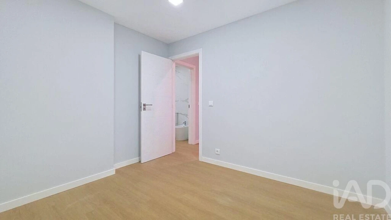 Apartamento T3 para Venda em Santa Marinha e São Pedro da Afurada Foto 18
