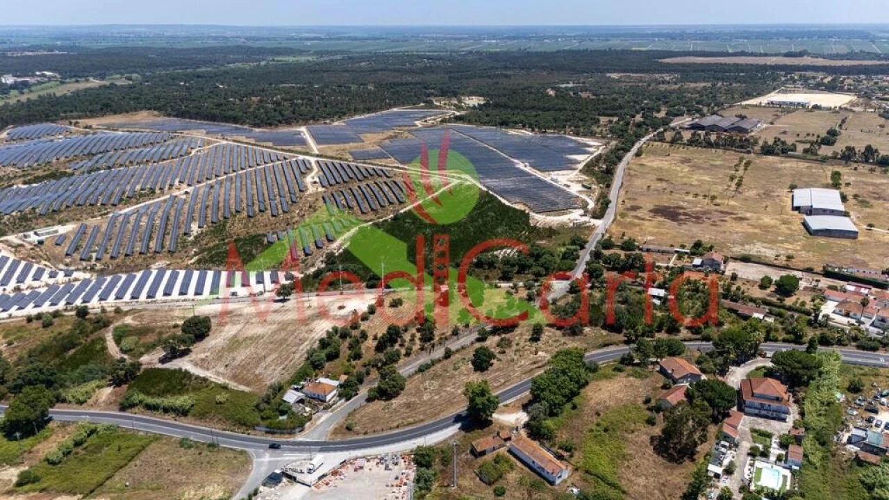 Terreno para Venda em Vale da Pedra Foto 5