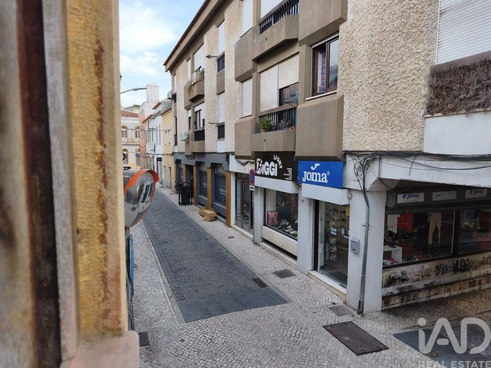 Moradia T5 para Venda em São Pedro de Tomar Foto 10
