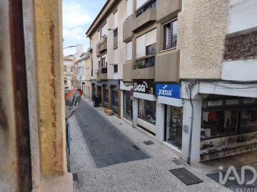Moradia T5 para Venda em São Pedro de Tomar