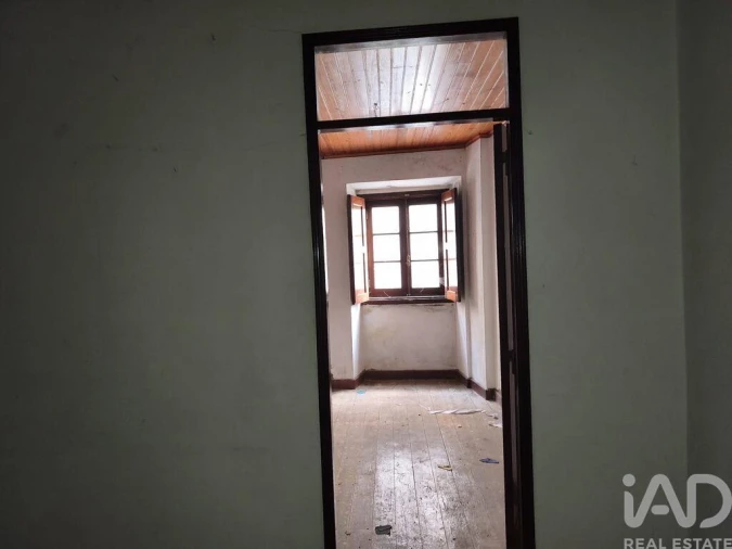 Moradia T5 para Venda em São Pedro de Tomar Foto 16
