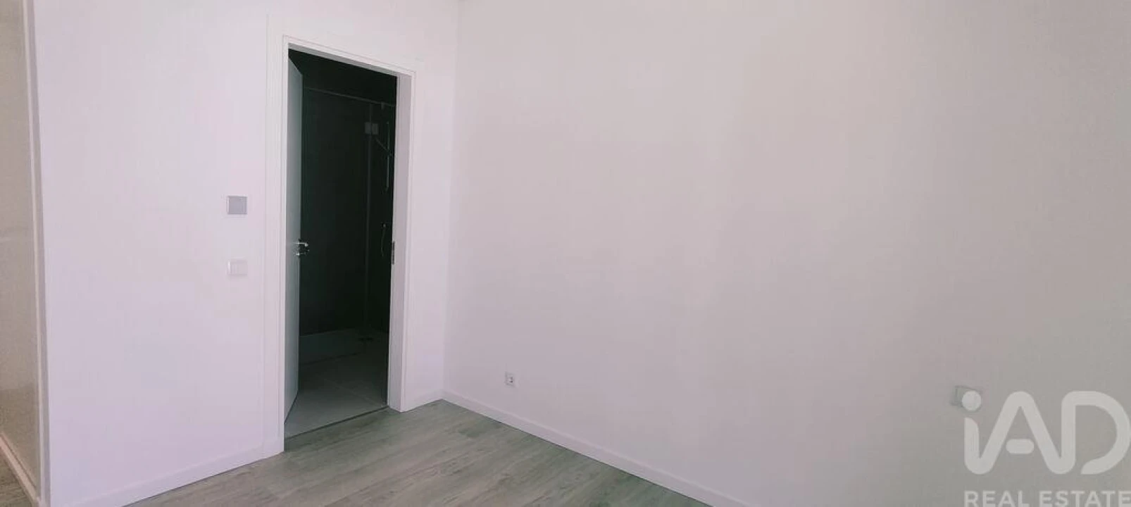 Apartamento T3 para Arrendamento em Loule (São Sebastião) Foto 21