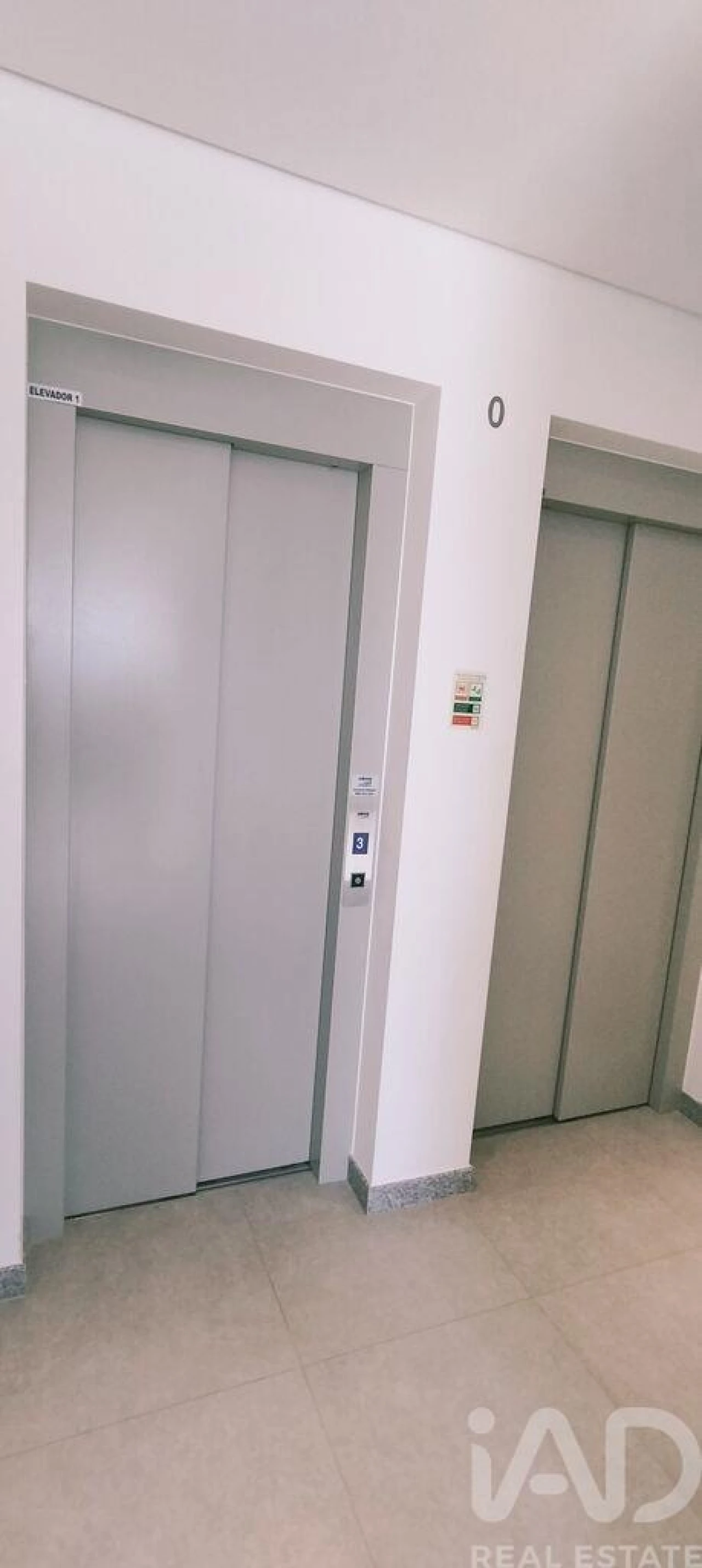 Apartamento T3 para Arrendamento em Loule (São Sebastião) Foto 25