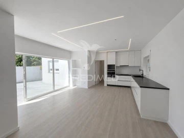 Moradia T4 para Venda em Santo Andre de Vagos