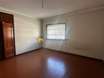 Apartamento T3 para Venda em Gondomar (São Cosme), Valbom e Jovim