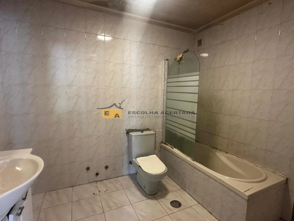 Apartamento T3 para Venda em Gondomar (São Cosme), Valbom e Jovim Foto 15
