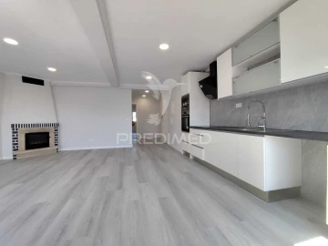 Apartamento T4 para Venda em Amora