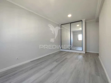 Apartamento T4 para Venda em Amora
