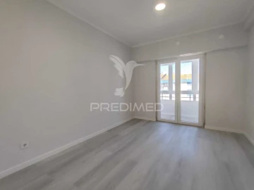 Apartamento T4 para Venda em Amora