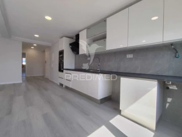 Apartamento T4 para Venda em Amora