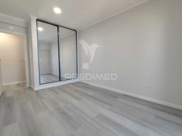 Apartamento T4 para Venda em Amora