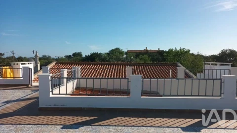 Moradia T4 para Venda em Conceição e Estoi