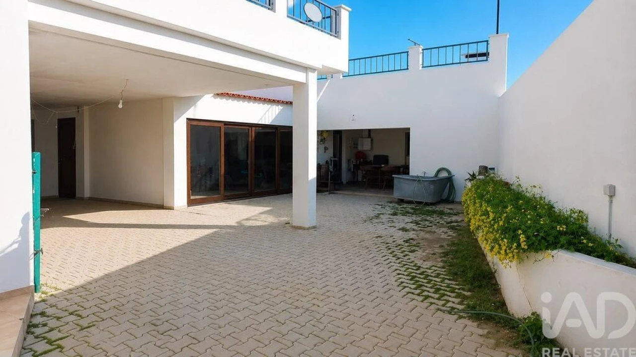 Moradia T4 para Venda em Conceição e Estoi Foto 2