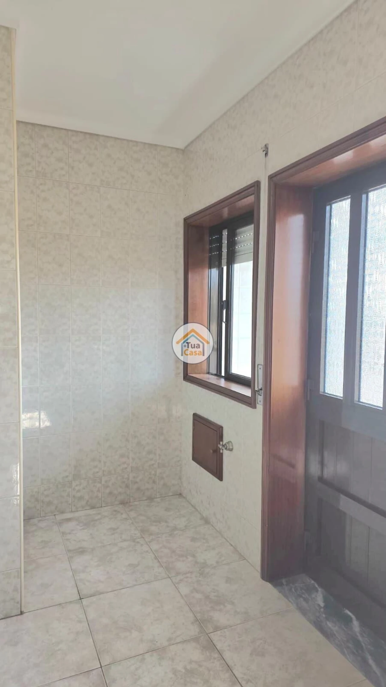 Apartamento T1 para Venda em Mozelos Foto 5