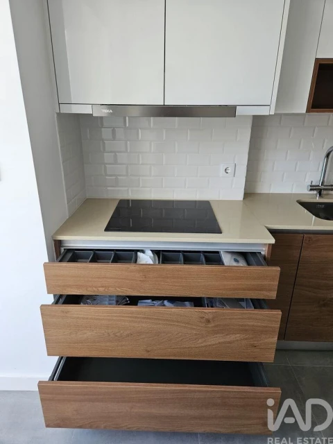 Apartamento T2 para Venda em Loures