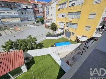 Apartamento T2 para Venda em Loures