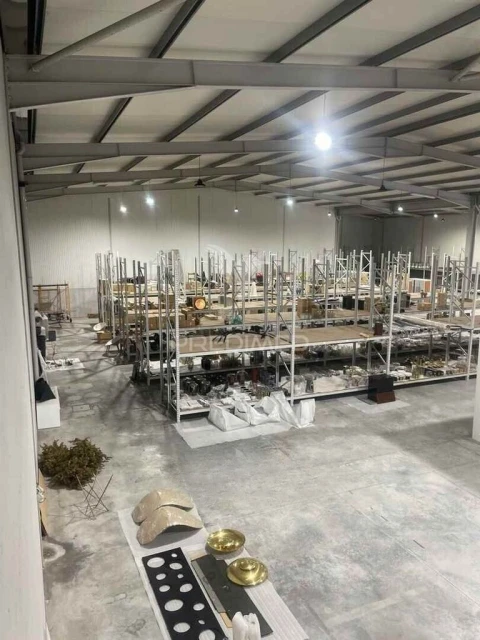 Armazém para Venda em São João da Madeira